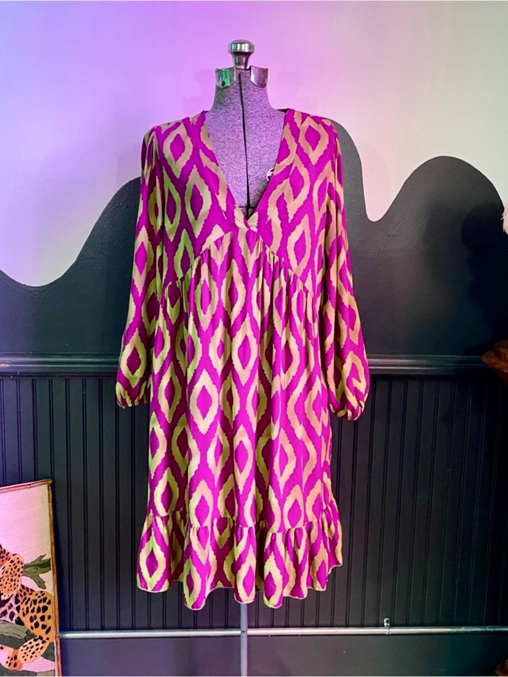 AQRL Italy Pink & Green V Neck Geometric Puff Sleeve Dress - One Size 🧡🎀